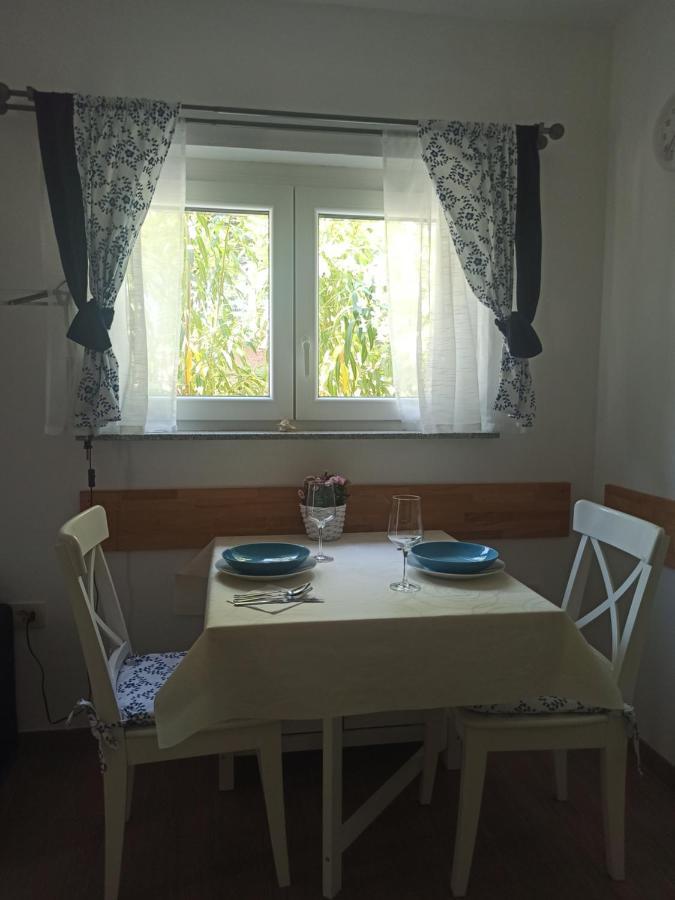 Apartma Baui Копер Екстериор снимка